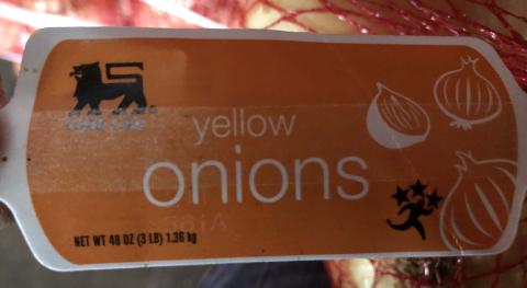 “Product label, Food Lion yellow onions 48 oz (3 lb)”