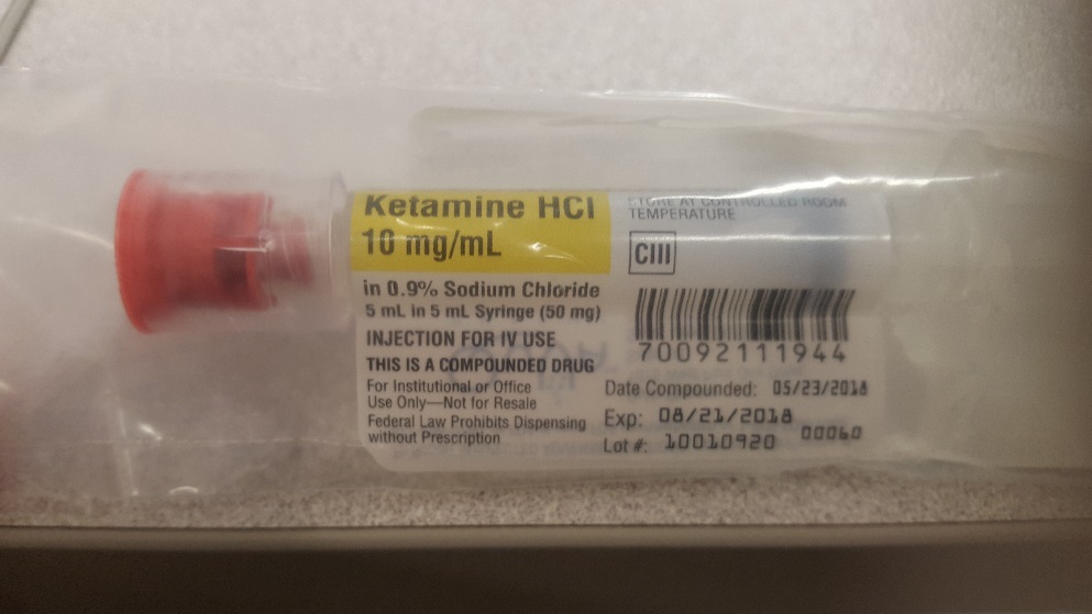 Fig. 1. Label image for Ketamine HCl 10 mg/mL syringe compounded by QuVa Pharma. The product was labeled with the strength per milliliter highlighted in yellow.