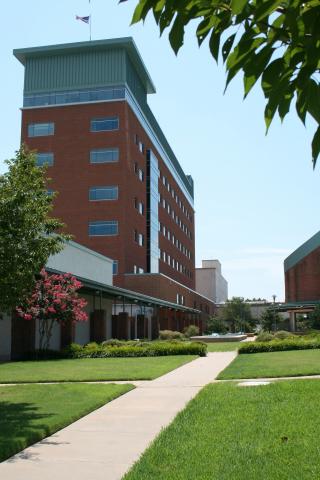 NCTR Campus showing Building 50 on the left and ARKL on the right