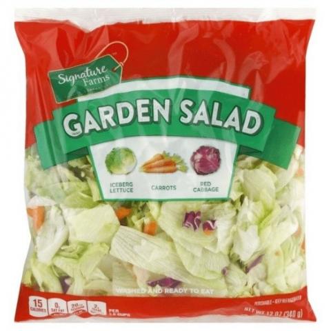 Image – Package Front of Signature Farms Garden Salad