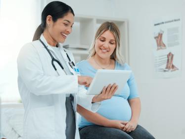 Pregnant woman with Health Care provider