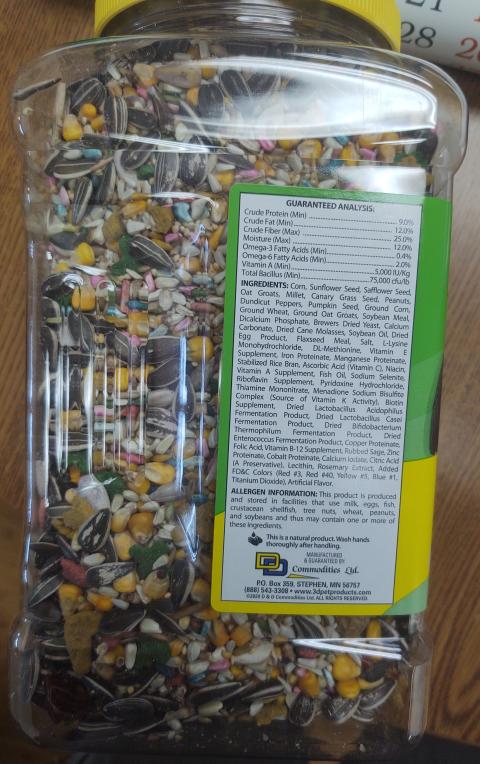 Image 2: “Photograph of label for 3-D Parrot Food Back Panel, 4 lbs.”